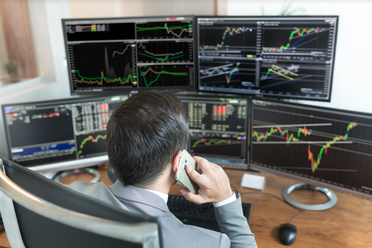 Why Is the XRP Price Changing Today and What Does the Live Chart Reveal?